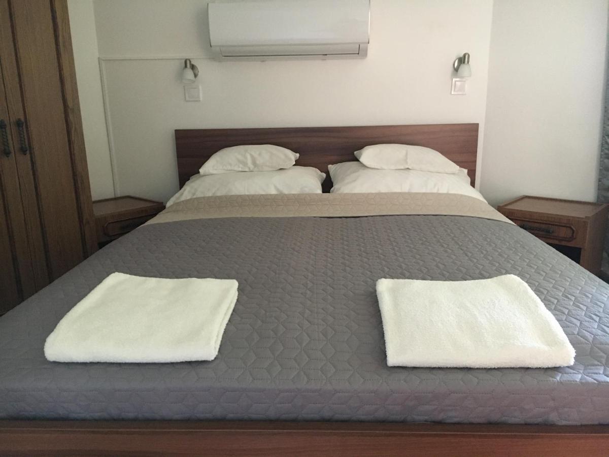 Center Apartmanhaz Hotell Hajdúszoboszló Exteriör bild