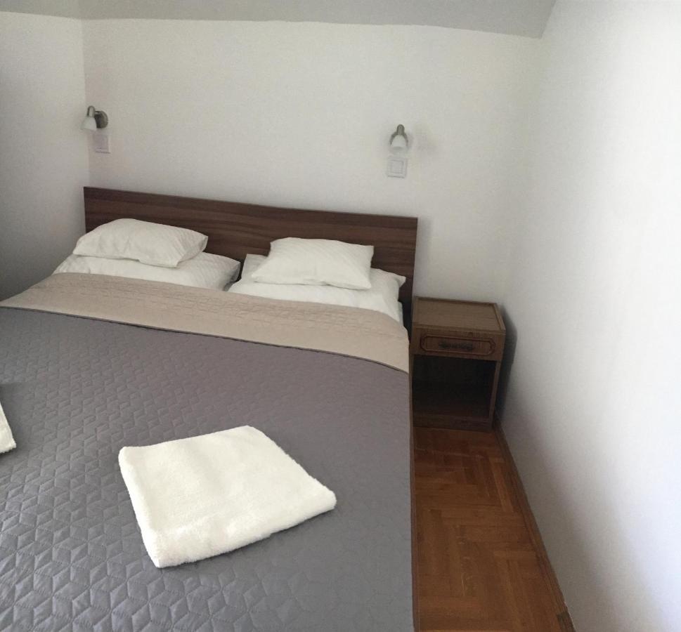 Center Apartmanhaz Hotell Hajdúszoboszló Exteriör bild