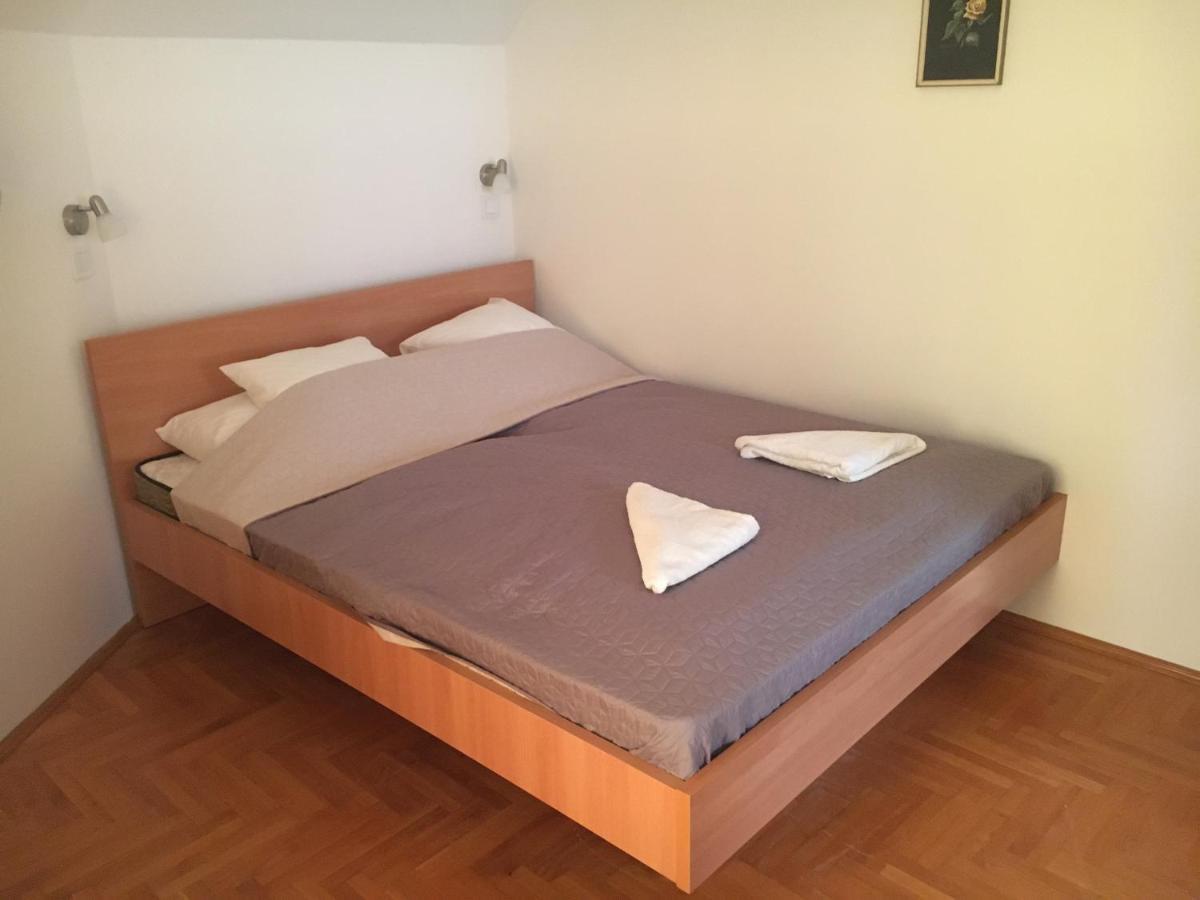 Center Apartmanhaz Hotell Hajdúszoboszló Exteriör bild