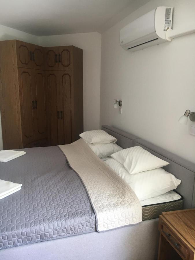 Center Apartmanhaz Hotell Hajdúszoboszló Exteriör bild