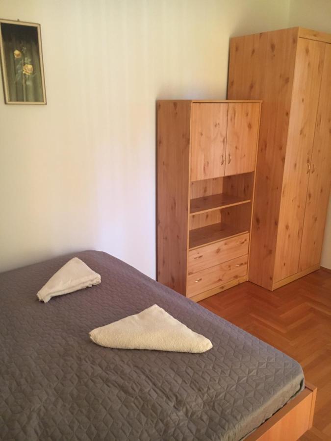 Center Apartmanhaz Hotell Hajdúszoboszló Exteriör bild
