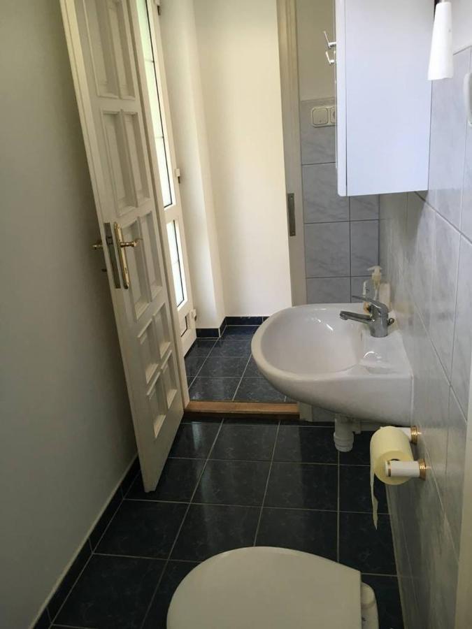 Center Apartmanhaz Hotell Hajdúszoboszló Exteriör bild