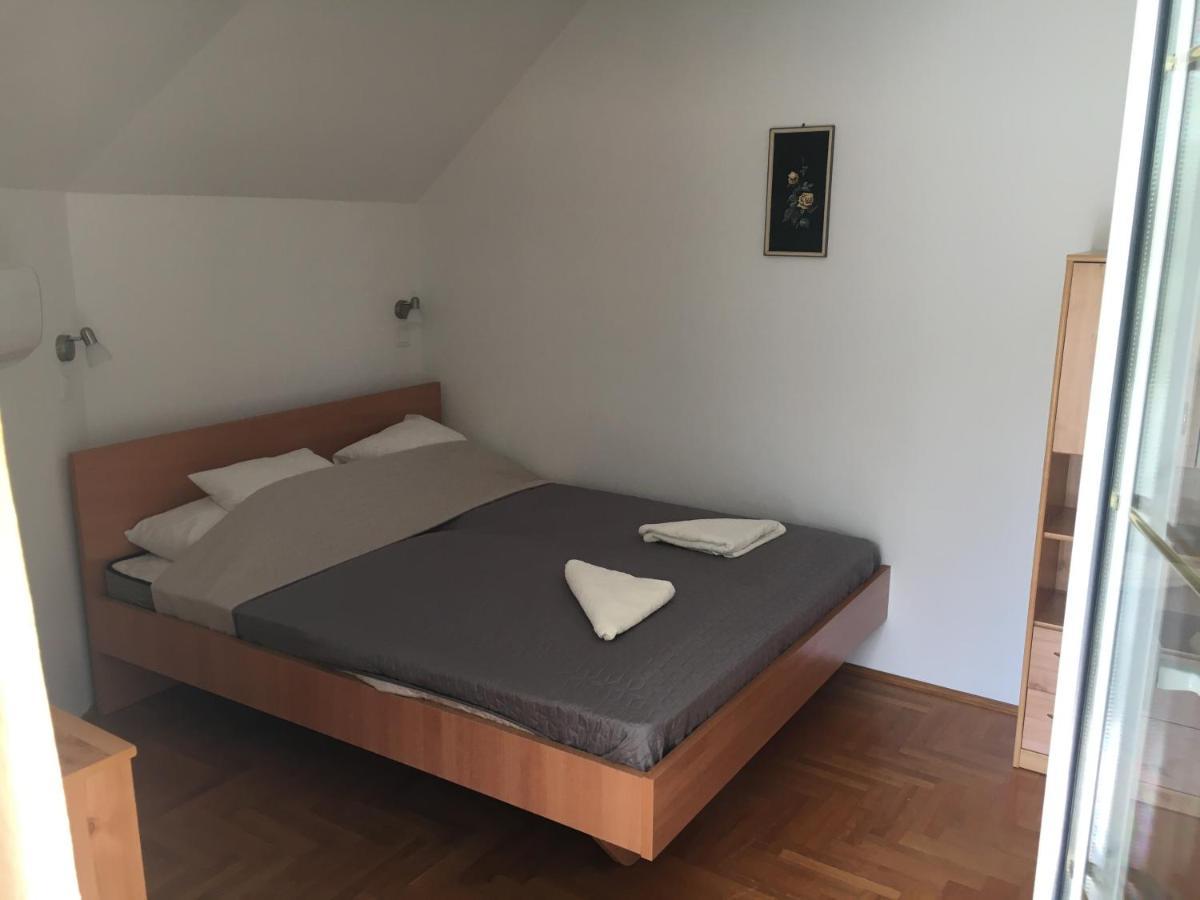 Center Apartmanhaz Hotell Hajdúszoboszló Exteriör bild